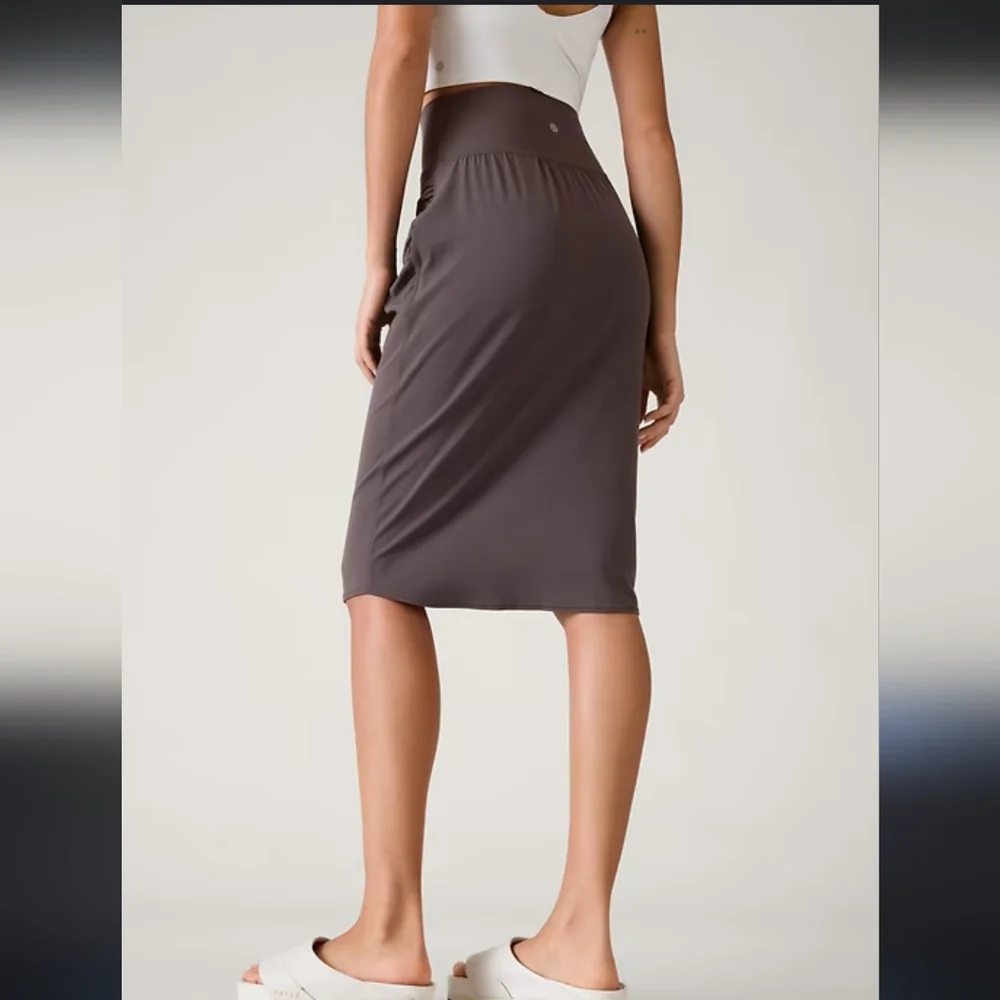 Athleta Women's skirt - Picture 2 of 7